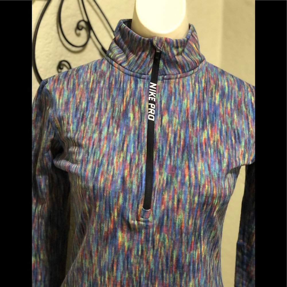 Nike Pro Hyperwarm-EUC  Women's 1/2 Zip Jacket/Shirt